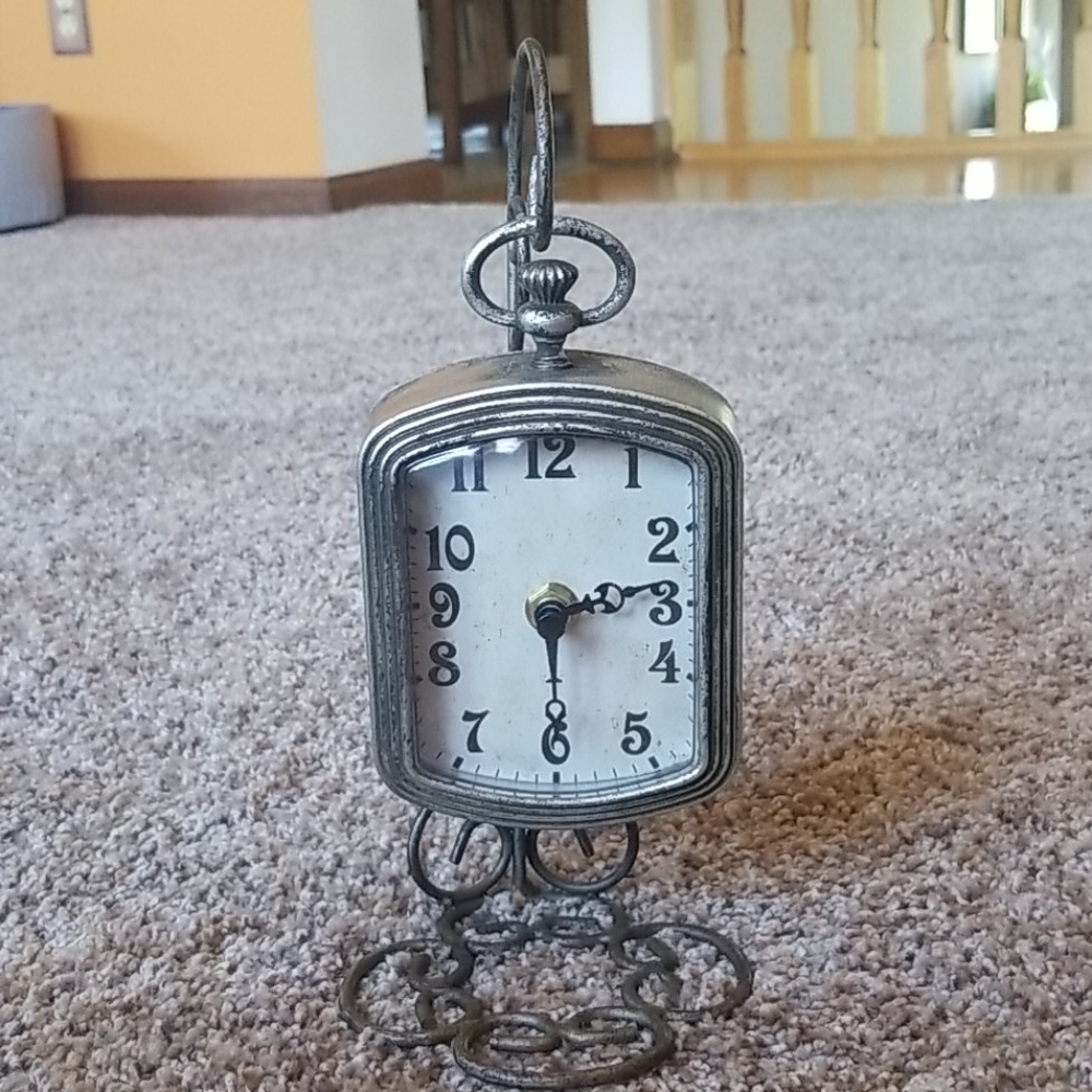 Metal Table Clock